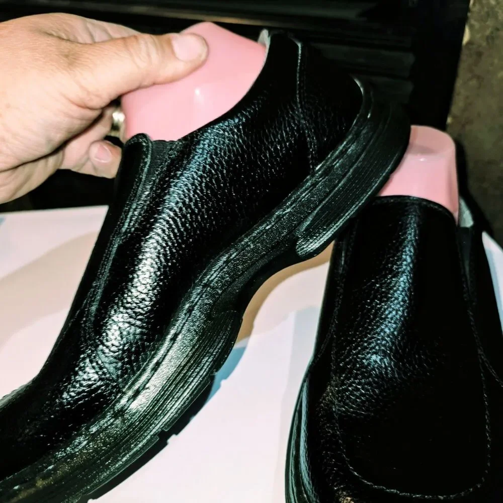 Dr. Martens Sz 11 Forster Black  Leather Slip-On Casual Career Church Loafers